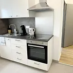 Rs-3 - Appartement F2 Au 3Eme Etage A Mulhouse Pour 1-3 Pers